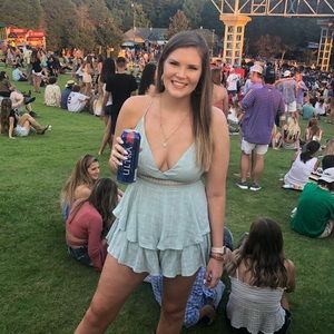 Meet your Posher, Lenzy